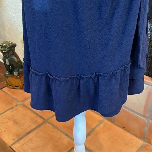 A Pea in the Pod Navy Blue RUFFLE HEM SIDE TIE MATERNITY DRESS, L! - Picture 4 of 10